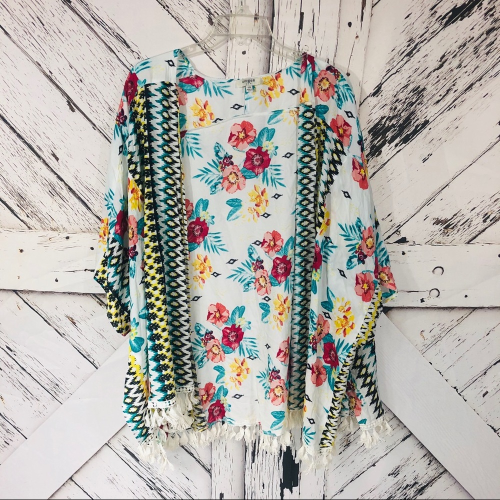 Umgee | Floral print kimono with tassels